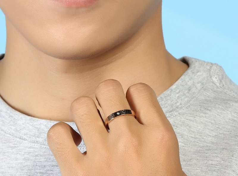 Nhẫn Nam Đính Đá AVJ.R000134 khắc số la mã độc đáo